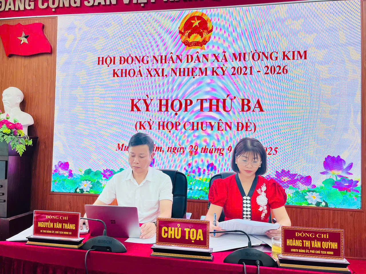 Kỳ họp thứ 3 (chuyên đề) HĐND xã Mường Kim khóa XXI, nhiệm kỳ 2021 - 2026