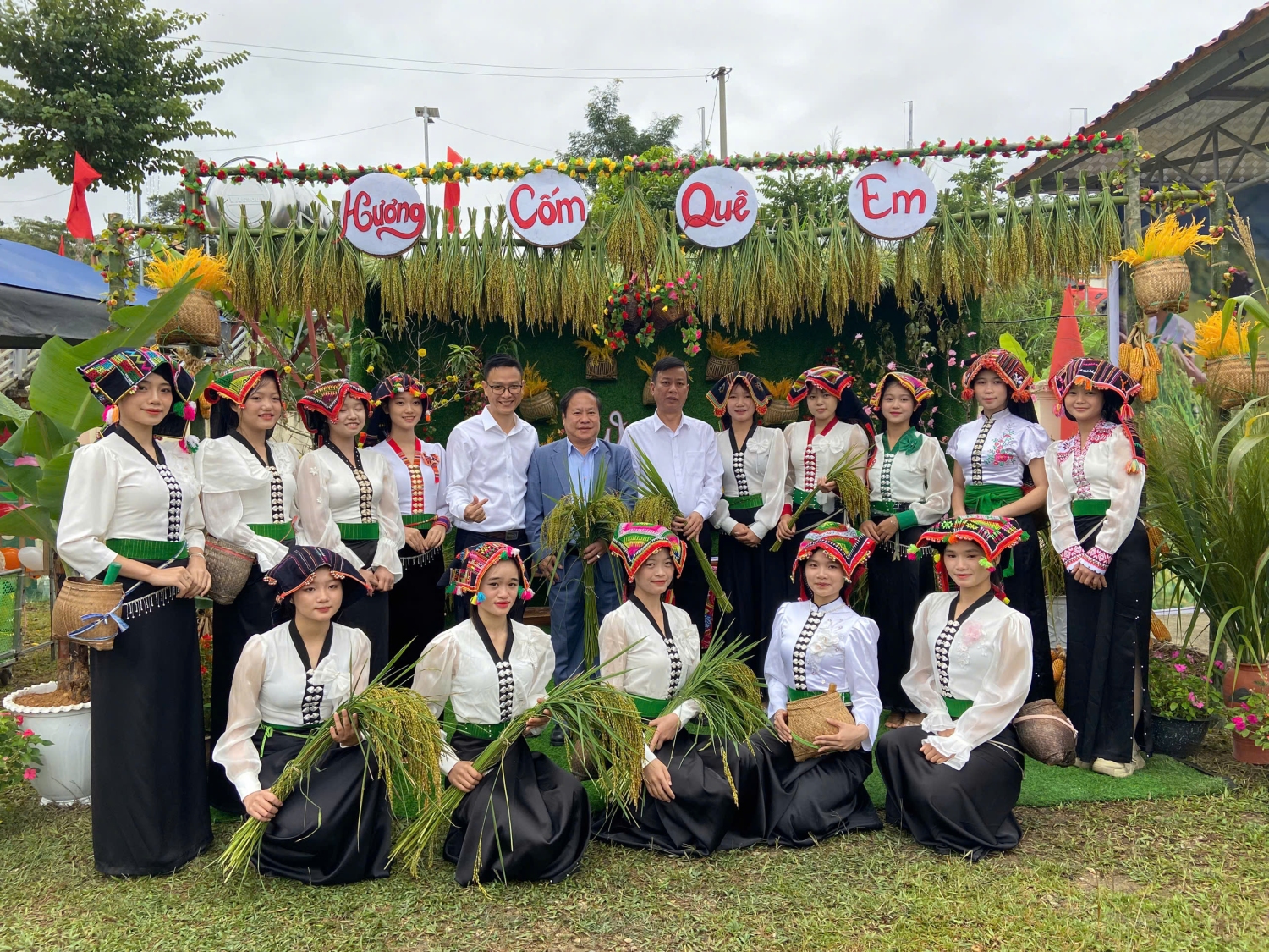 🌾✨ CẢM XÚC VẪN VẸN NGUYÊN SAU NGÀY HỘI TƯNG BỪNG! ❤️