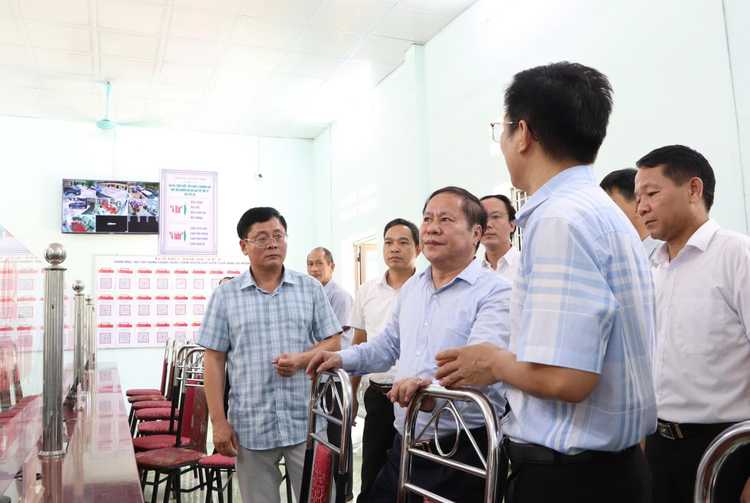 Trung tâm phục vụ hành chính công xã Mường Kim từng bước khẳng định sự nỗ lực của chính quyền địa phương 02 cấp