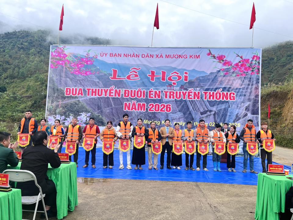 Lễ hội đua Thuyền Đuôi Én truyền thống năm 2026