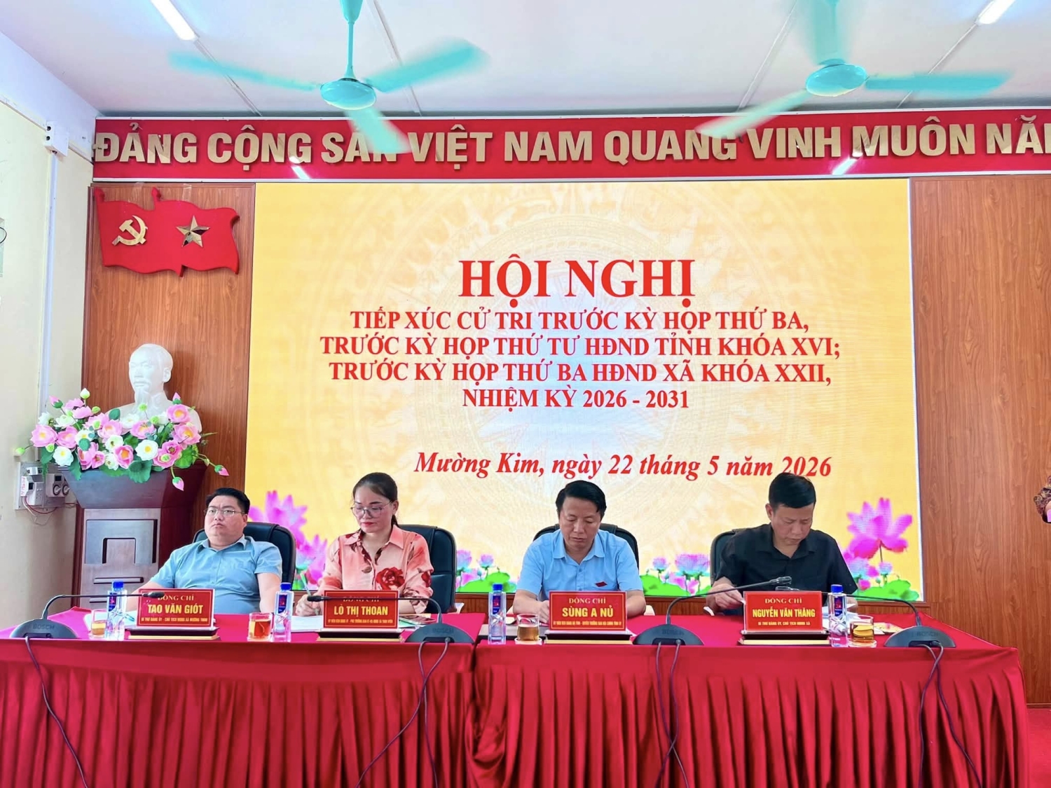 Hội nghị Tiếp xúc cử tri của đoàn đại biểu HĐND tỉnh, HĐND xã